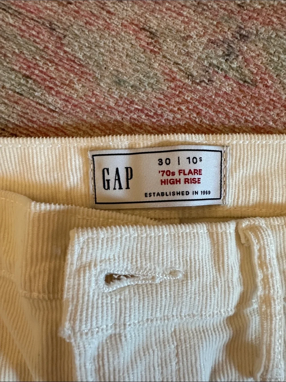 GAP Cream 70’s Flare High Rise Corduroy Pants - Picture 2 of 3